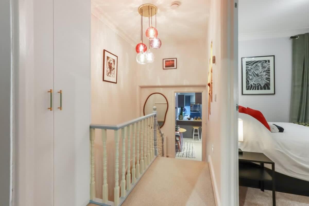 Modern Double Bedroom In City Apartment Room 1 London Exterior photo
